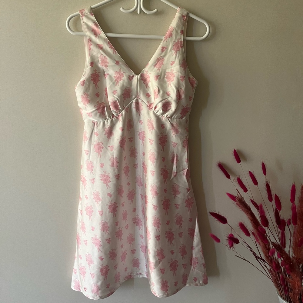 Satin effect floral Dress